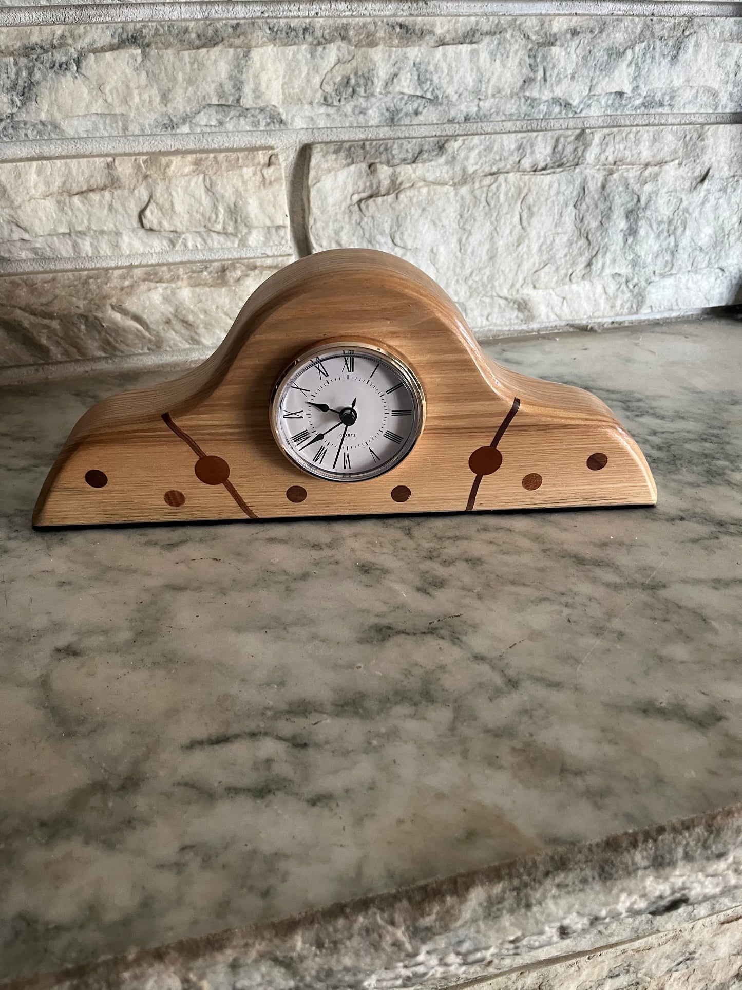 Dowel faced mantle/desk clock in red oak & black walnut